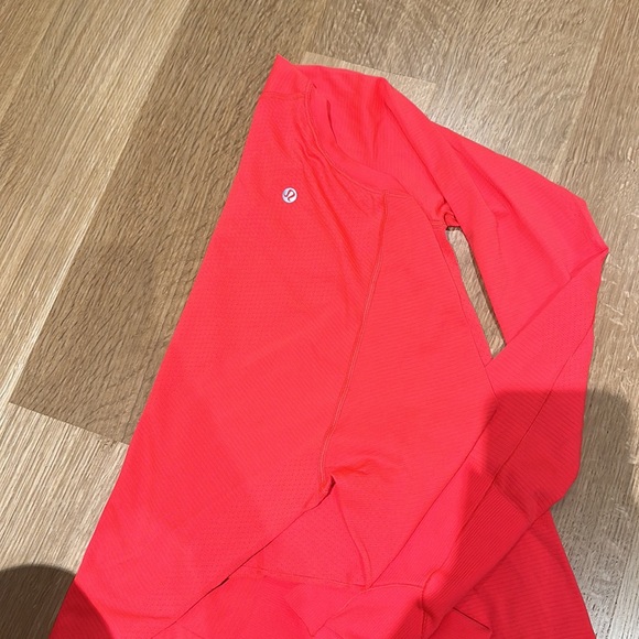 Lululemon Swiftly Tech LS 2.0 *Race Flare - Picture 8 of 8